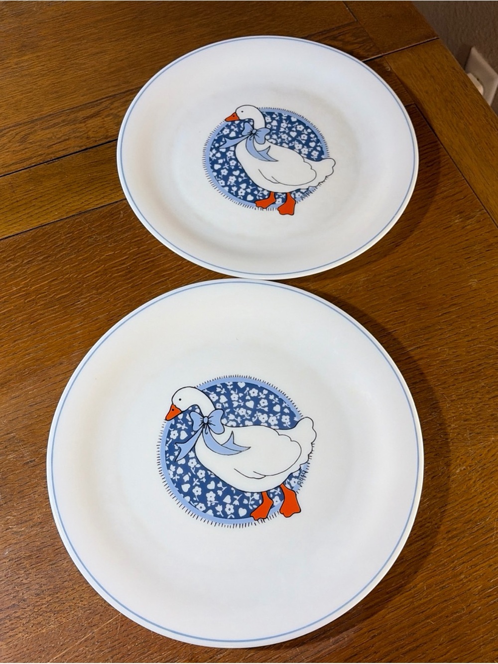 Vtg Arcopal France Country Goose Milk Glass Plates Cottage Core